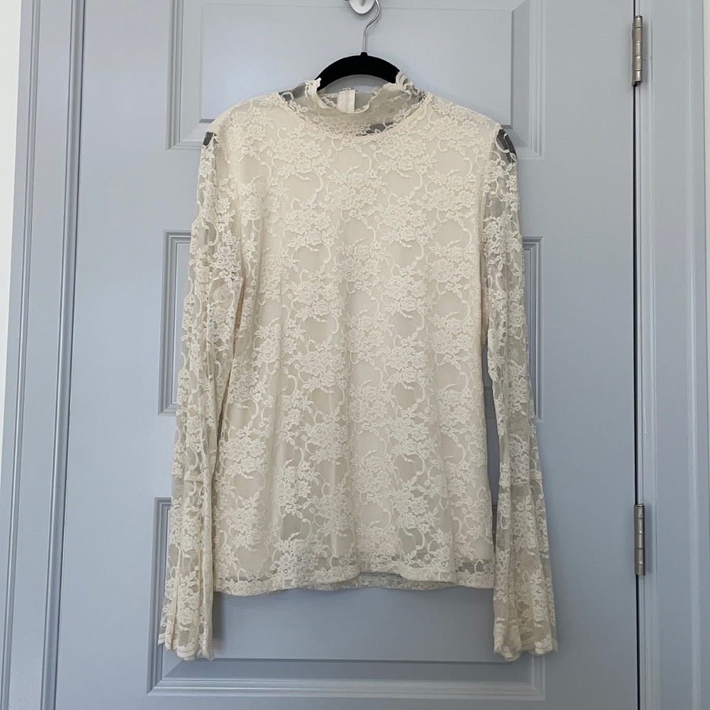 Vince camuto long sleeve